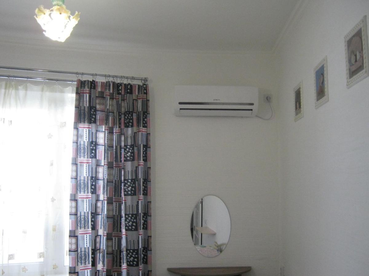 Мини Отель П88/1 Odessa Esterno foto